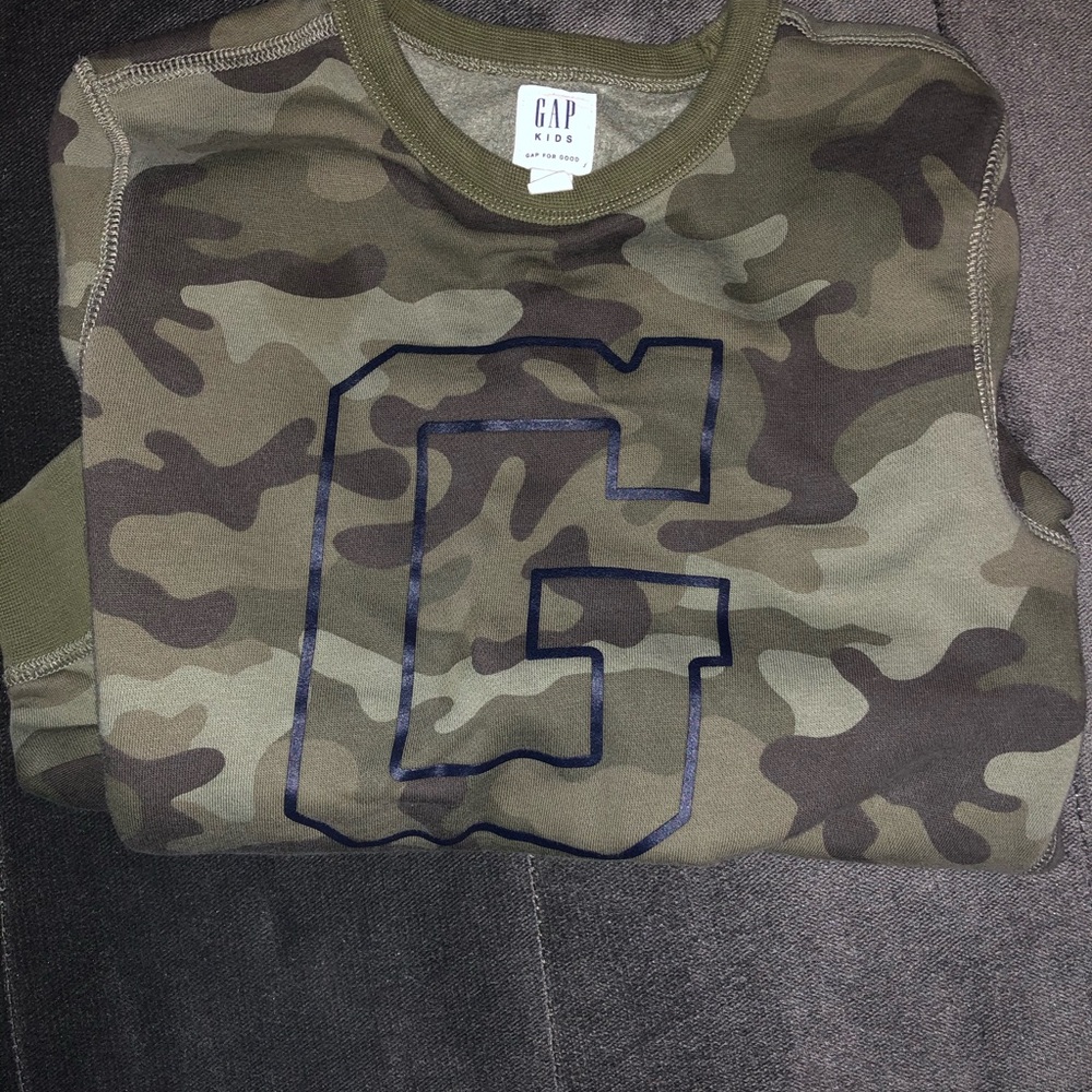 Gap sweatshirt